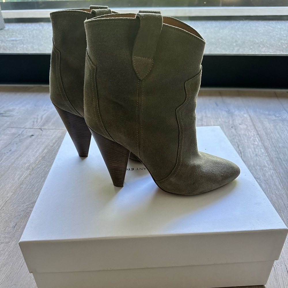 Isabel Marant Sage Color Suede Roxann Bootie